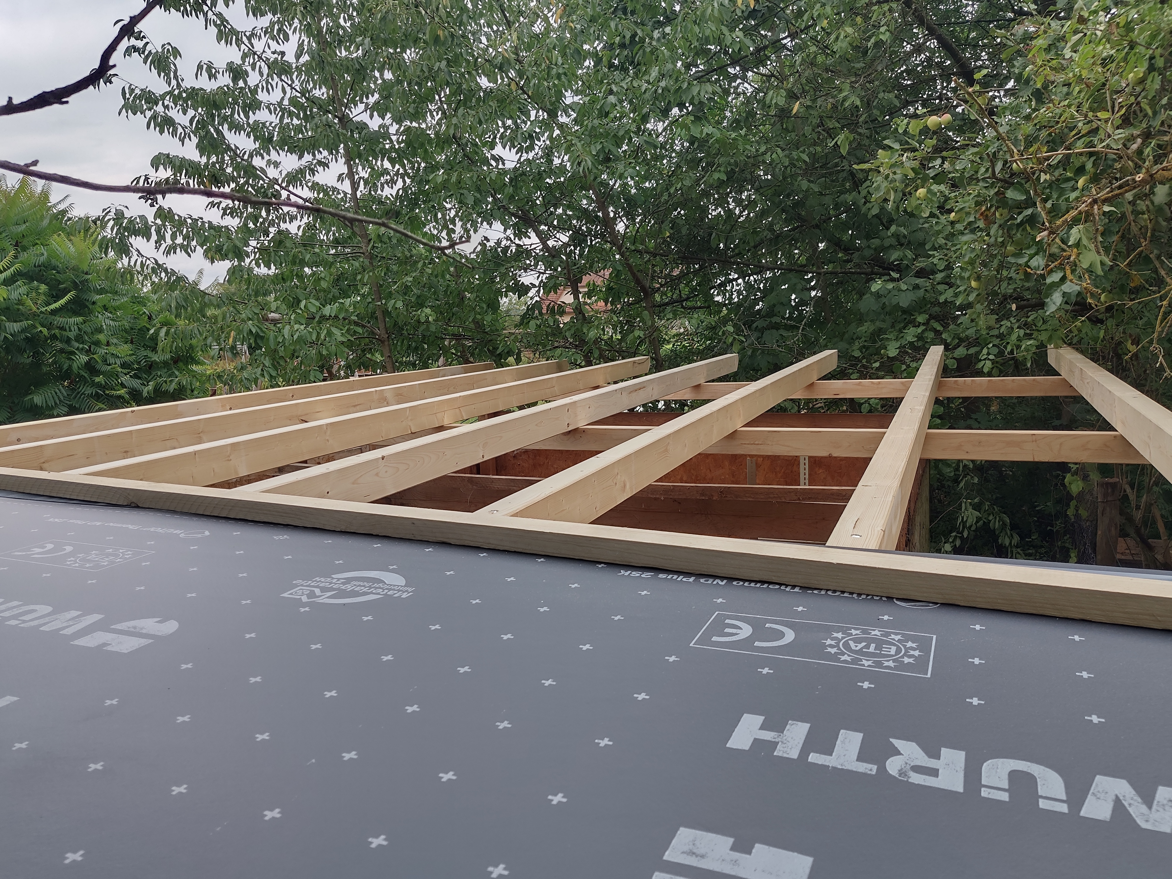 Schuppen Dach Dachstuhl Holz Chorin bei Eberswalde