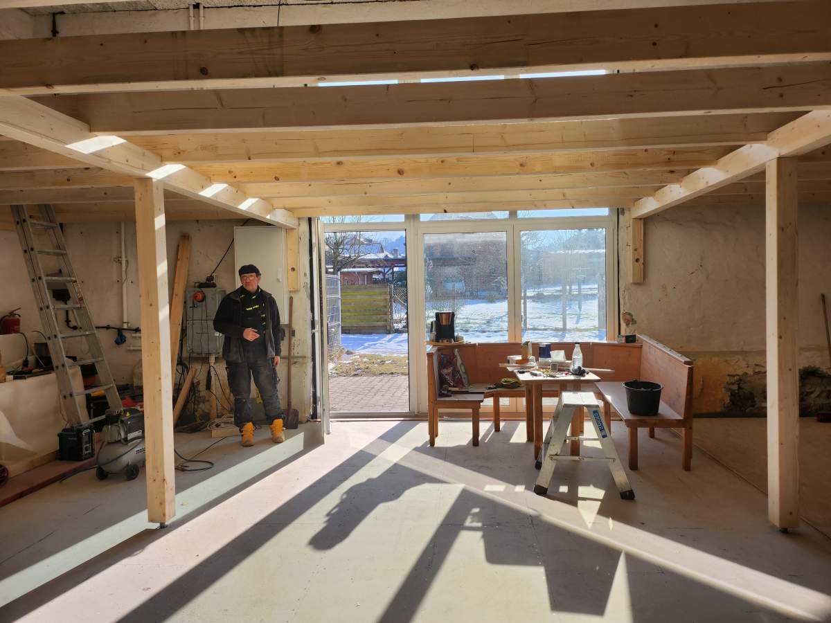 Sonstige Holzbau-Projekte: Klettergerüst Ziethen, Pavillon Strausberg, Zwischendecke Eberswalde